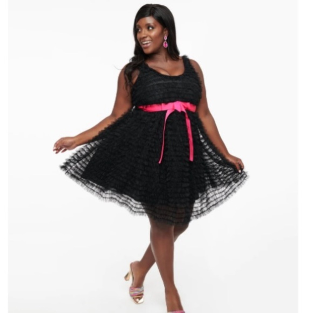 Chic Black Mini Dress with Pink Ribbon